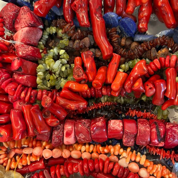 GEM STONE COLLECTION, CORAL, LAPIS, AMBER ETC - Picture 3 of 4